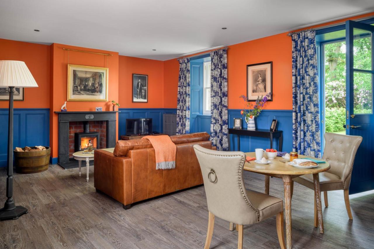 Meikleour Arms Hotel & Restaurant 외부 사진