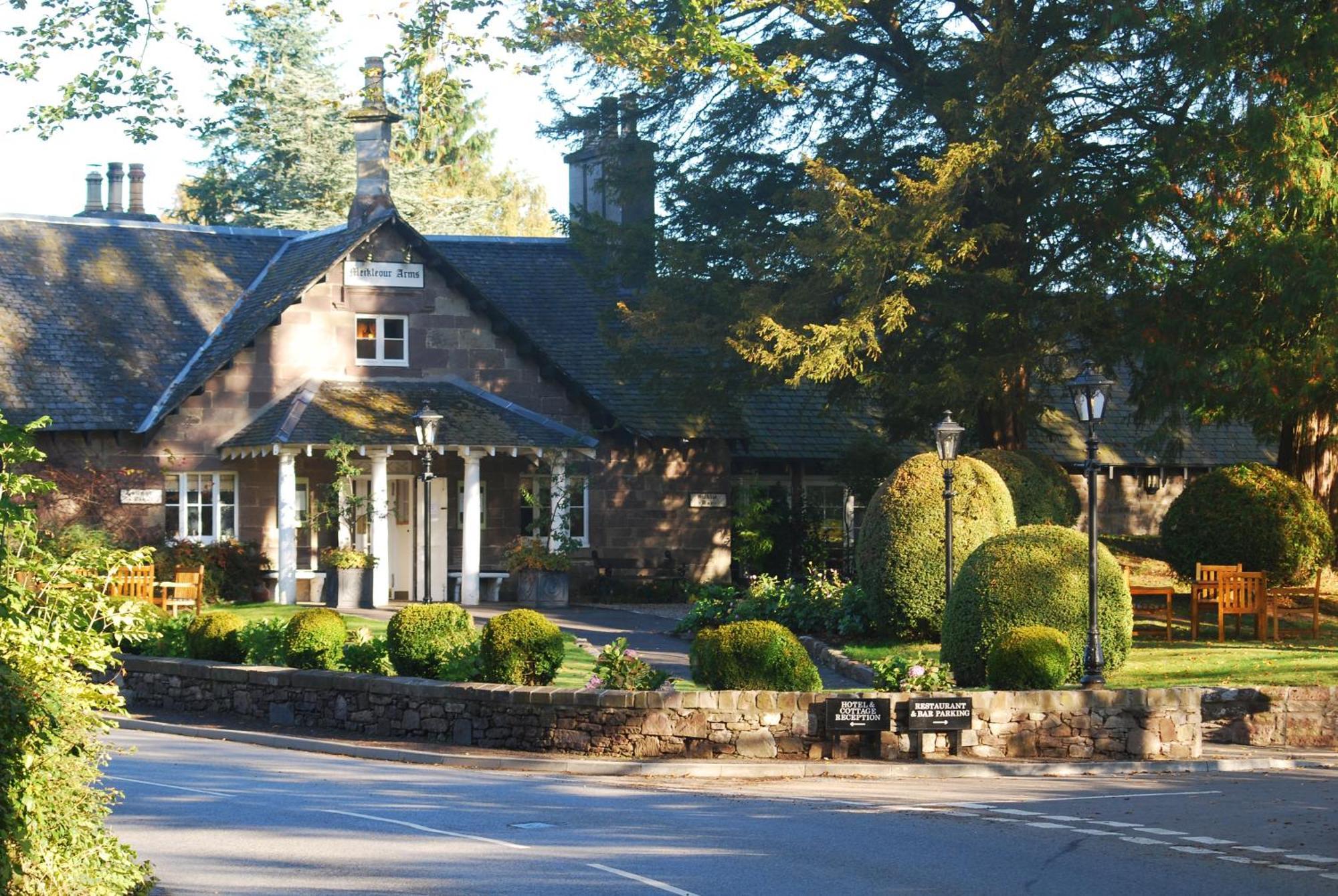 Meikleour Arms Hotel & Restaurant 외부 사진
