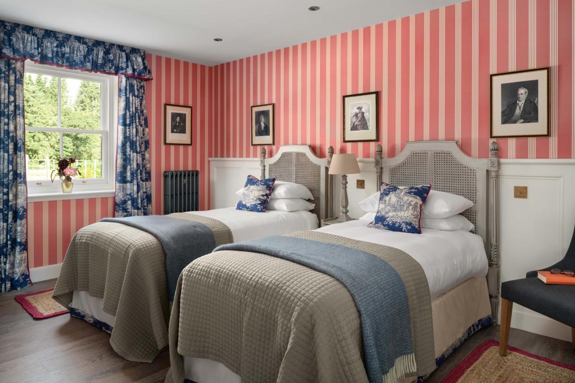 Meikleour Arms Hotel & Restaurant 외부 사진
